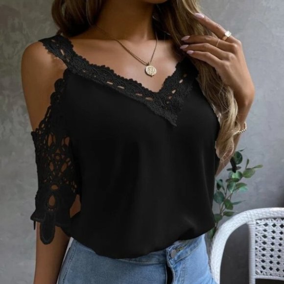 Lace Detailed cold shoulder blouse top - Picture 4 of 6